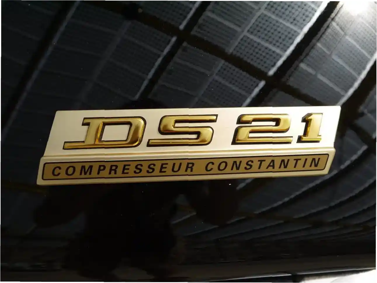 Citroën DS 21 Compresseur Heckansicht